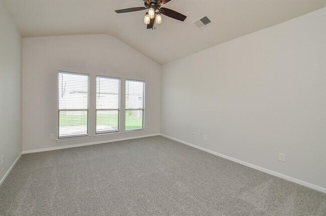 Building Photo - 15219 Bartlett Landing Dr