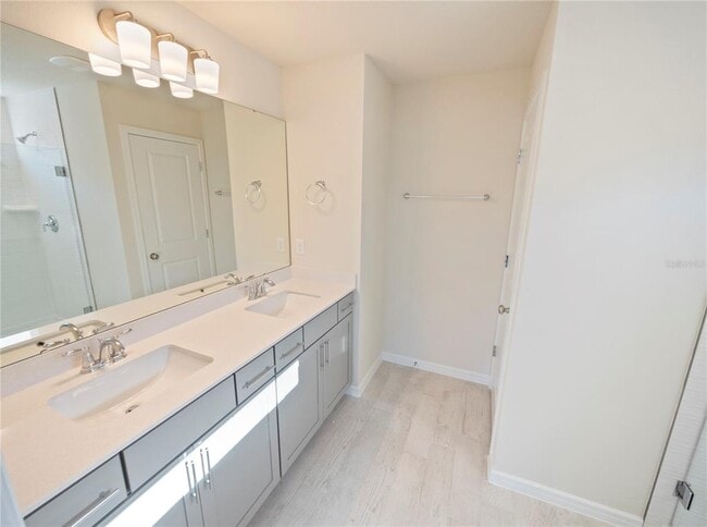 Building Photo - 14354 Orchid Is Dr