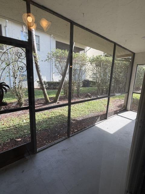 Building Photo - 12628 Shoreline Dr