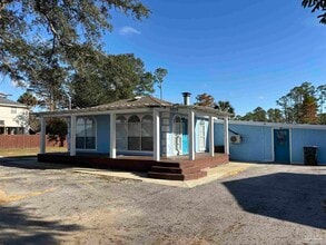 Building Photo - 9939 Lillian Hwy