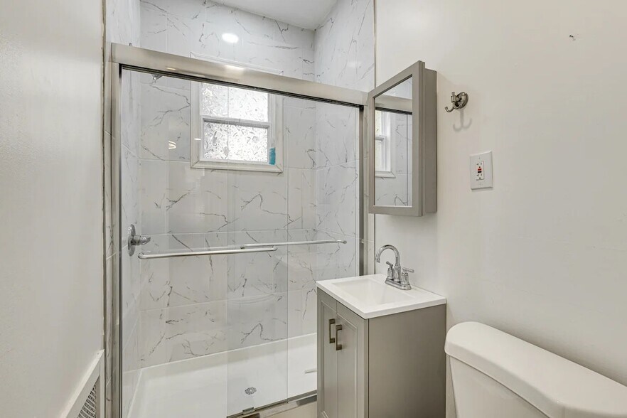 Bathroom - 126 Oakland Ave