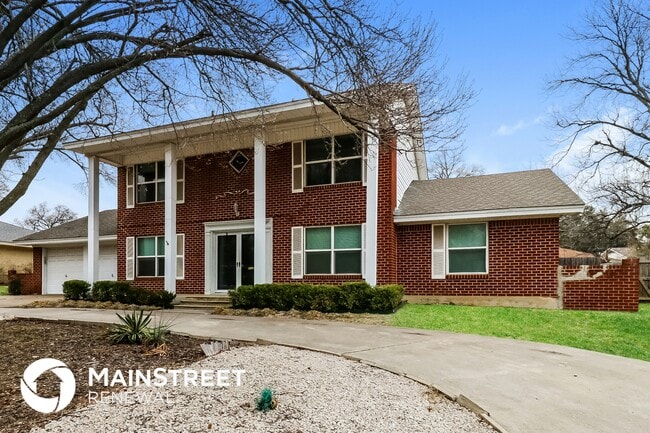 Building Photo - 3812 Glenmont Dr