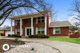 Building Photo - 3812 Glenmont Dr