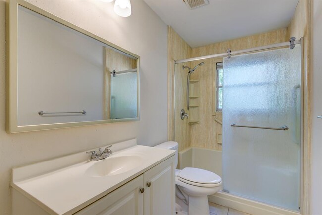 Building Photo - 4123 Dacca Dr