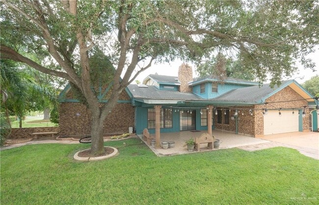 Building Photo - 36 Neuhaus Dr
