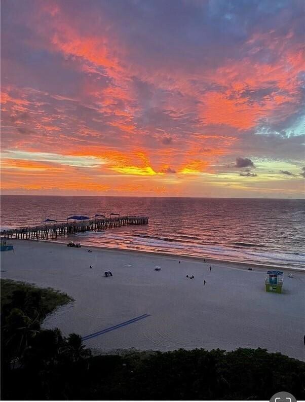 Building Photo - 333 NE 21st Ave