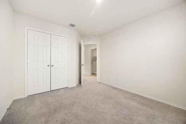 Building Photo - 329 Green Egret Wy