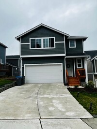 Building Photo - 2022 Built, 4 Bedroom, Beautiful Home!