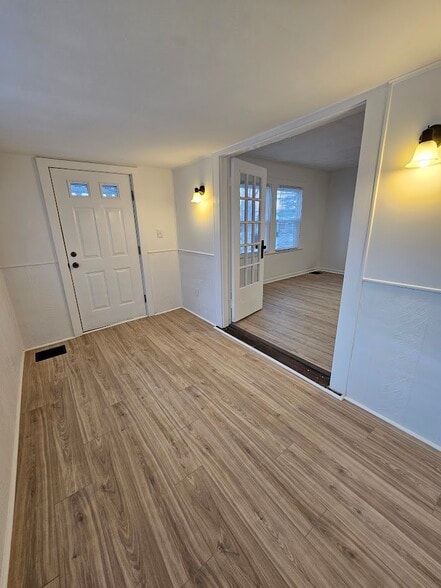 Office/Mud/Game Room - 441 Cecil Ave