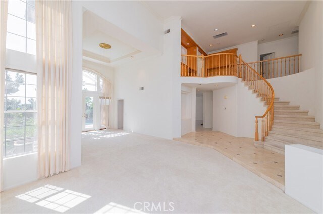 Building Photo - 22661 White Oaks