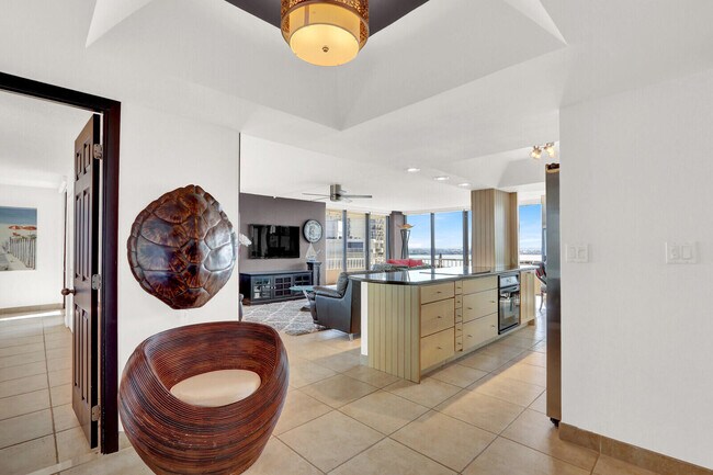 Building Photo - 5510 N Ocean Dr