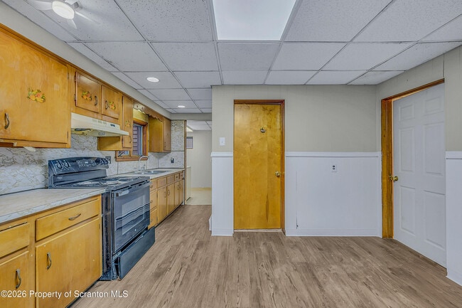 Building Photo - 2513 N Main Ave