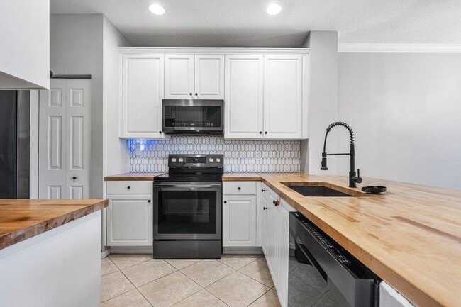 Building Photo - 173 Coconut Key Ln