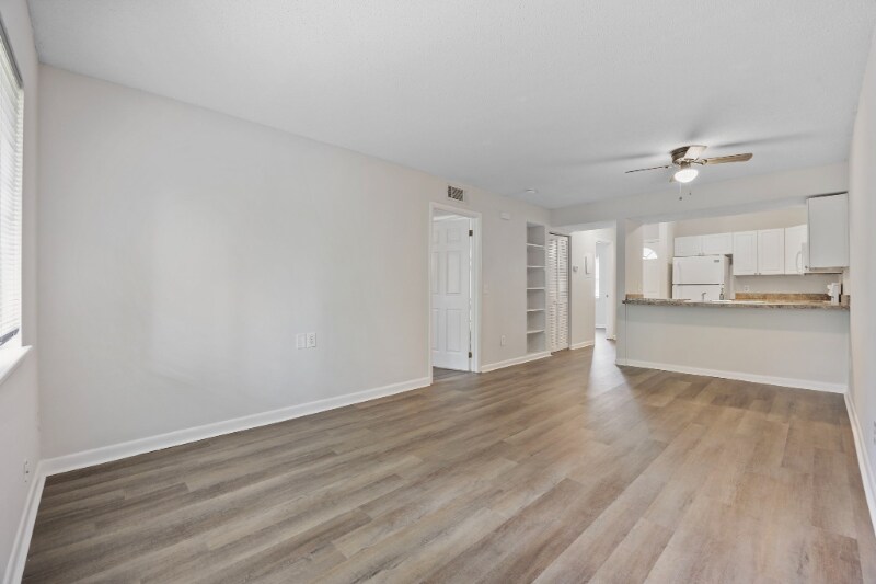 Building Photo - 3555 S Carolina 544 Overpass