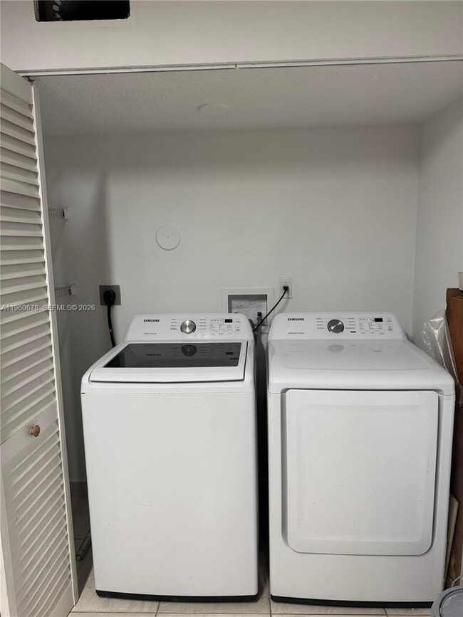 Building Photo - 7045 NW 173rd Dr