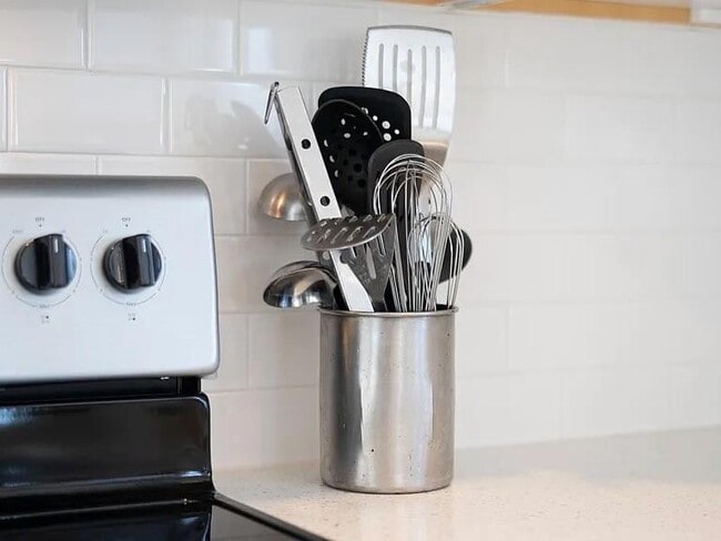 Building Photo - 262 Woodhill Rd