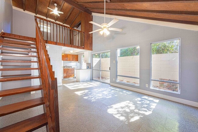 Building Photo - 30928 Spanish Oaks Dr W