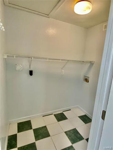 Building Photo - 3900 Cherry Brook Dr