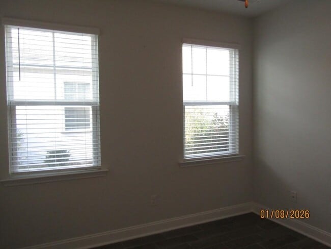 Building Photo - 1003 Oak Marsh Ln