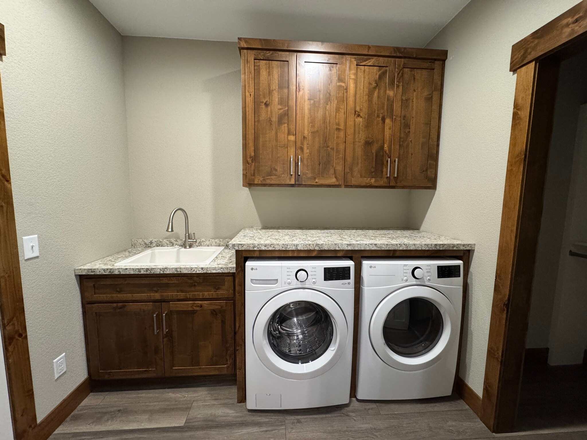 Laundry room and walk in pantry - 11573 Forestview Dr
