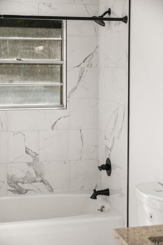 Building Photo - 26 Frostwood Dr