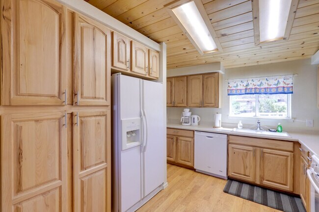 Building Photo - 4170 Mohave Ln