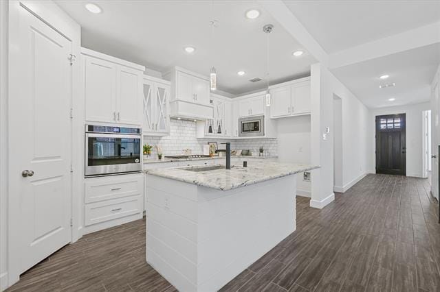 Building Photo - 1004 Rebecca Dr