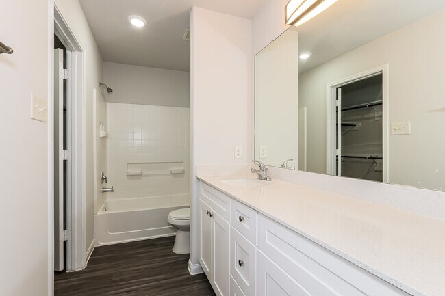 Building Photo - 2438 Gibbs Bend Ct