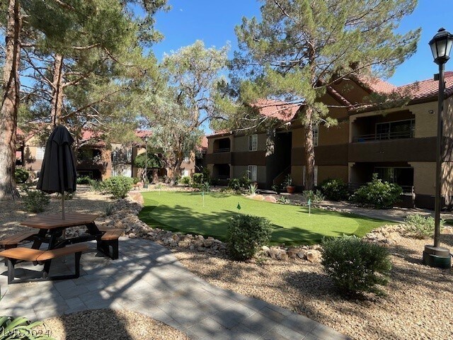 Building Photo - 2200 S Fort Apache Rd