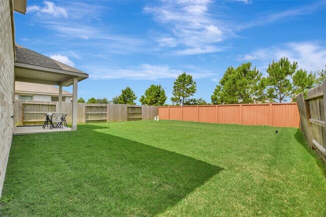 Building Photo - 6251 Briarstone Valley Ln