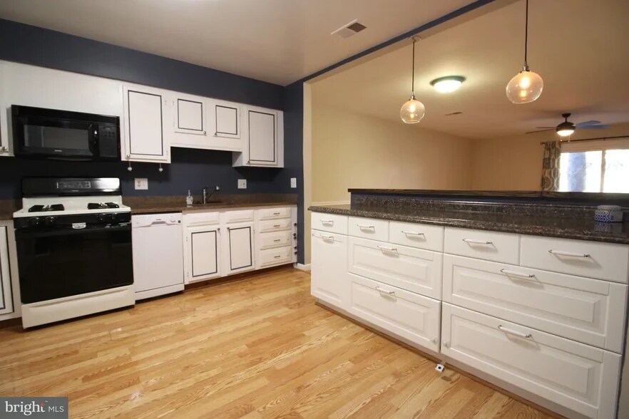 Building Photo - 3712 Steppes Ct