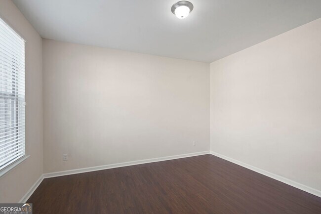 Building Photo - 2680 Ogden Trl