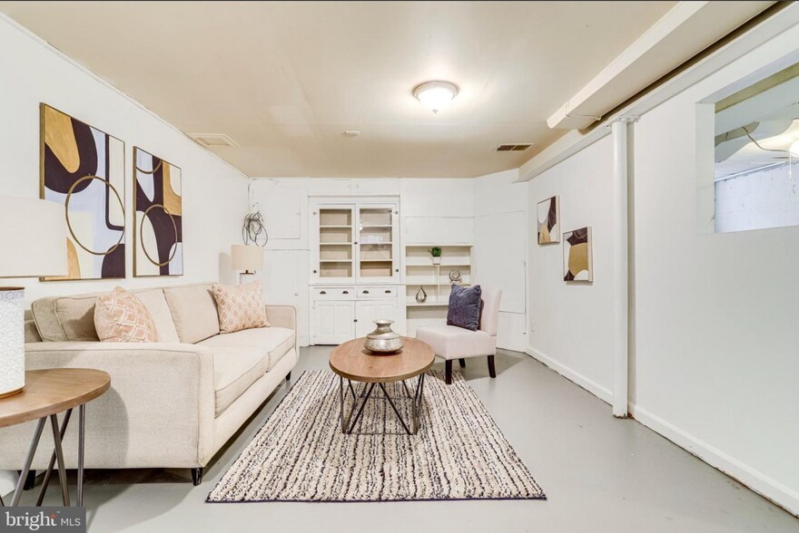 Building Photo - 1807 41st Pl SE