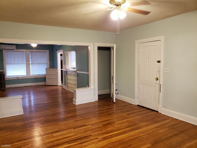 Building Photo - 2 br, 1 bath Apartment - The Antlers 1S