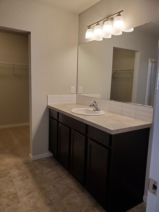Building Photo - Beautiful home in excellent location!!!