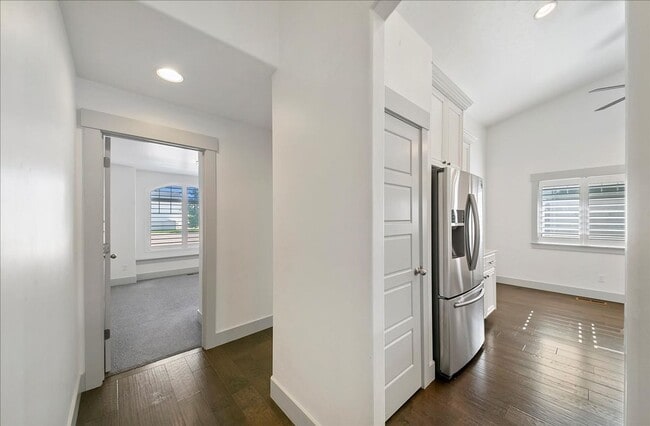 Building Photo - Warm & Welcoming Kuna Rental