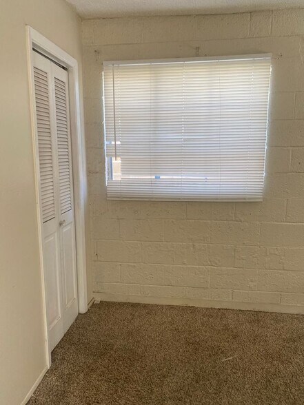 Building Photo - 7736 Ranchland Dr