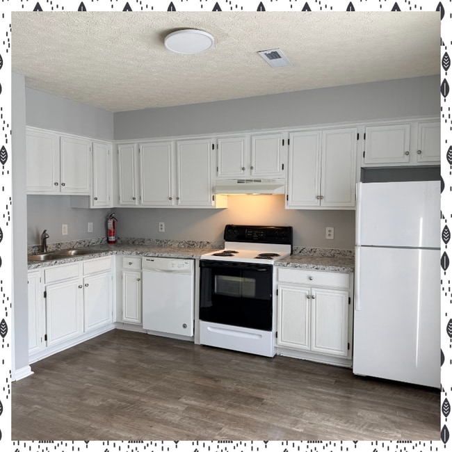 Building Photo - 22 Fonda Dr