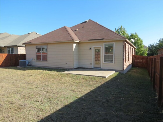 Building Photo - 219 Mancos Dr