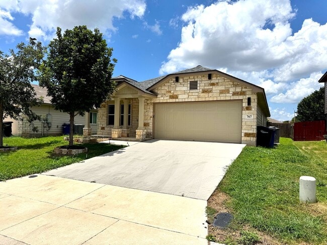 Primary Photo - Ready for Move-In! Spacious 4-Bed, 2-Bath ...