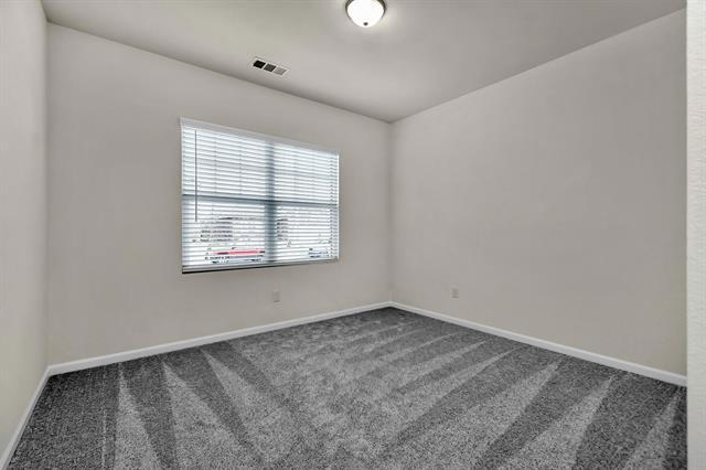 Building Photo - 1617 Escondido Dr