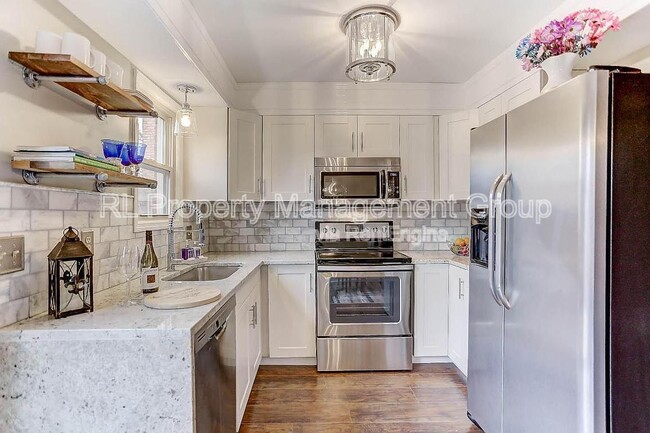 Building Photo - 4714 Merrifield Pl