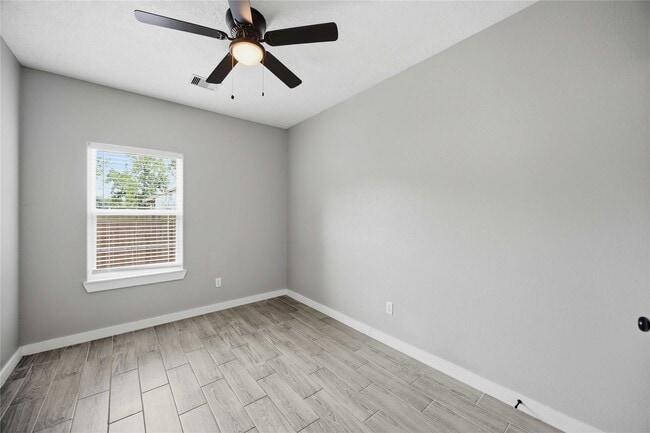 Building Photo - 426 New Mexico St