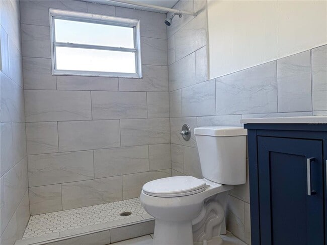 Building Photo - 1961 Continental Blvd