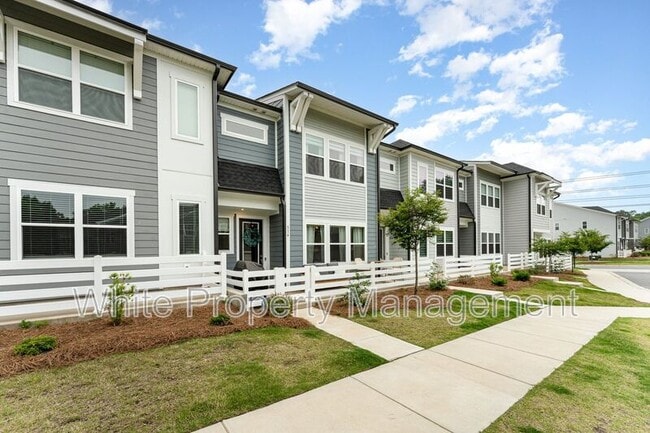 Building Photo - 514 Myrick Aly