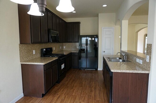 Building Photo - 2622 Whitetip Ct