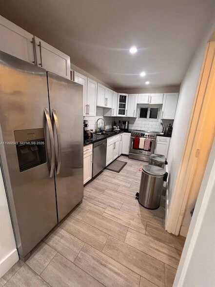 Building Photo - 3675 SW 26th St