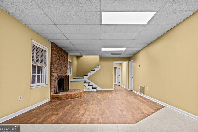 Building Photo - 161 Pinecrest Terrace