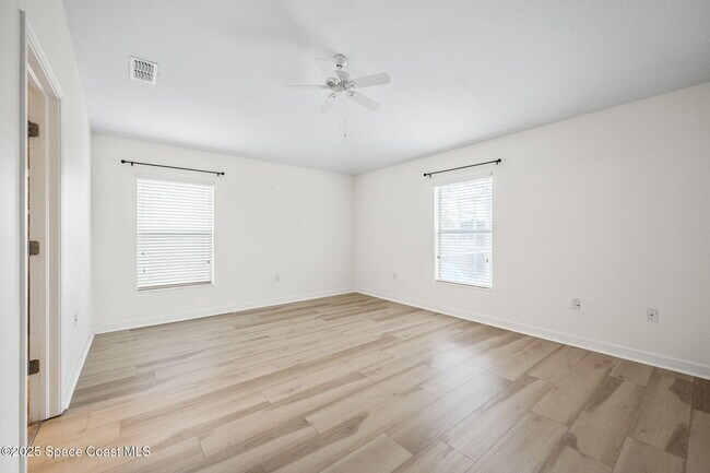 Building Photo - 3664 Gurrero Dr