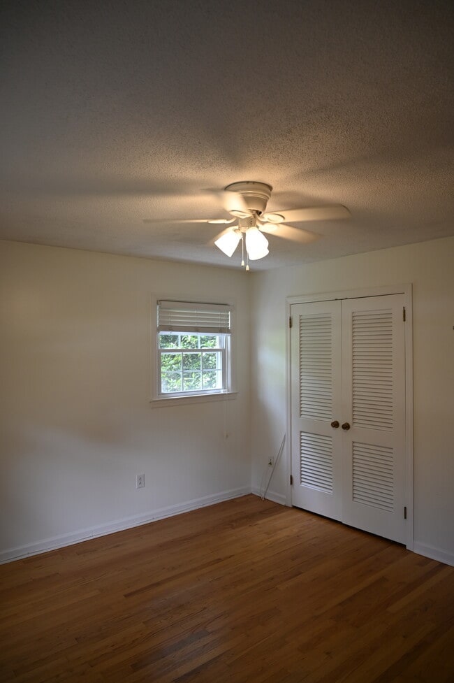 Building Photo - 1265 Penny Cir